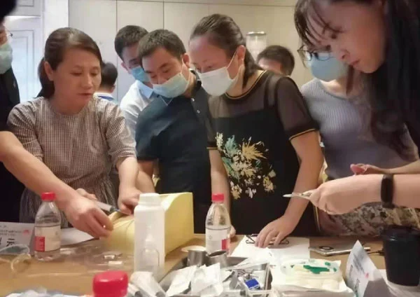 雅培起搏器植入工作坊